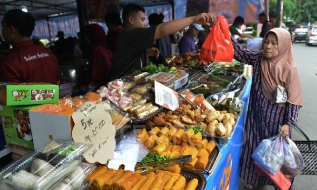 Makanan Tradisional Indonesia Yang Wajib Dicoba