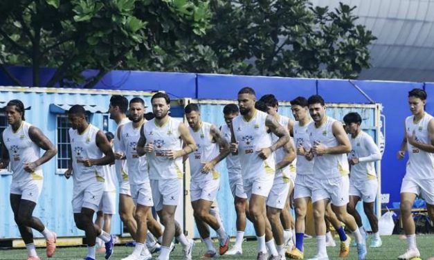 Bojan Hodak Ungkap Alasan Eliano Reijnders Latihan Terpisah