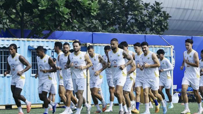Bojan Hodak Ungkap Alasan Eliano Reijnders Latihan Terpisah
