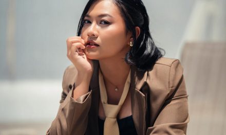 Clara Riva, Musisi Muda Sukses Mengantar Lagu Jadi Trending