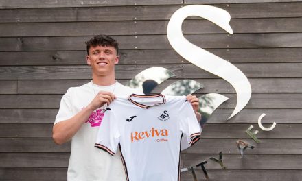 Here We Go! Jenson Seelt Resmi Gabung Swansea City