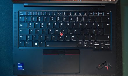 Resmi Rilis! ThinkPad X1 Carbon Gen 11 Bawa Inovasi Baru