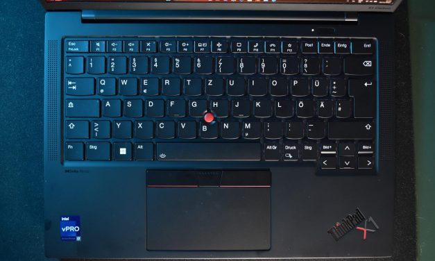 Resmi Rilis! ThinkPad X1 Carbon Gen 11 Bawa Inovasi Baru