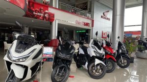 Penjualan Motor Ngegas, Tertinggi Sepanjang Tahun!