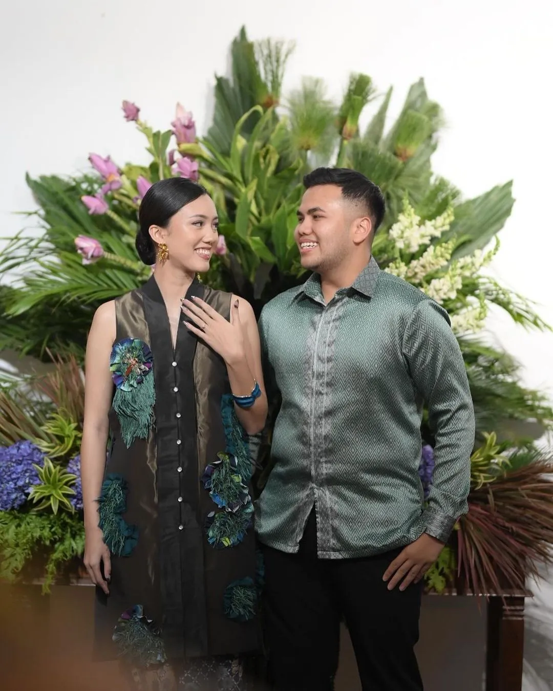 Intimate Dan Romantis! Potret Lamaran Nabila Anak Tora Sudiro
