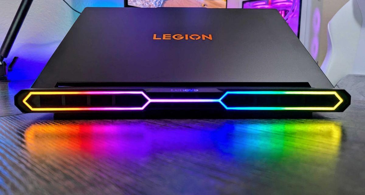 Layar Super Halus! Lenovo Legion Pro 7i & Refresh Rate 240Hz